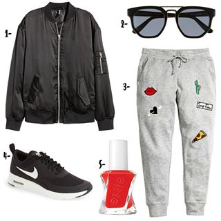  When a pair of pants speaks to your soul  Styling these fun little joggers on Southern Flair today! Shop the whole look #ontheblog {link in bio} or with @liketoknow.it http://liketk.it/2pbJ2 #liketkit 