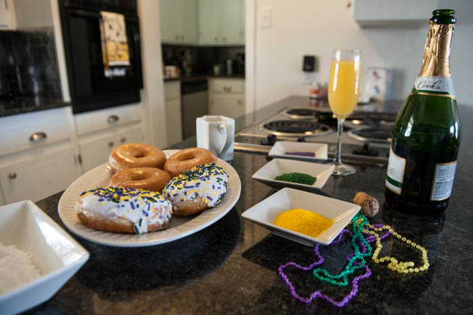 How to make Mardi Gras King Cake Donuts