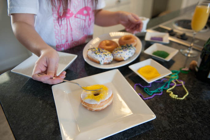 How to Make Mardi Gras King Cake Donuts