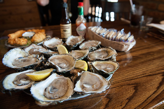 Where to Eat Dinner in Baton Rouge | The Local Guide to Visiting Baton Rouge by Southern Flair