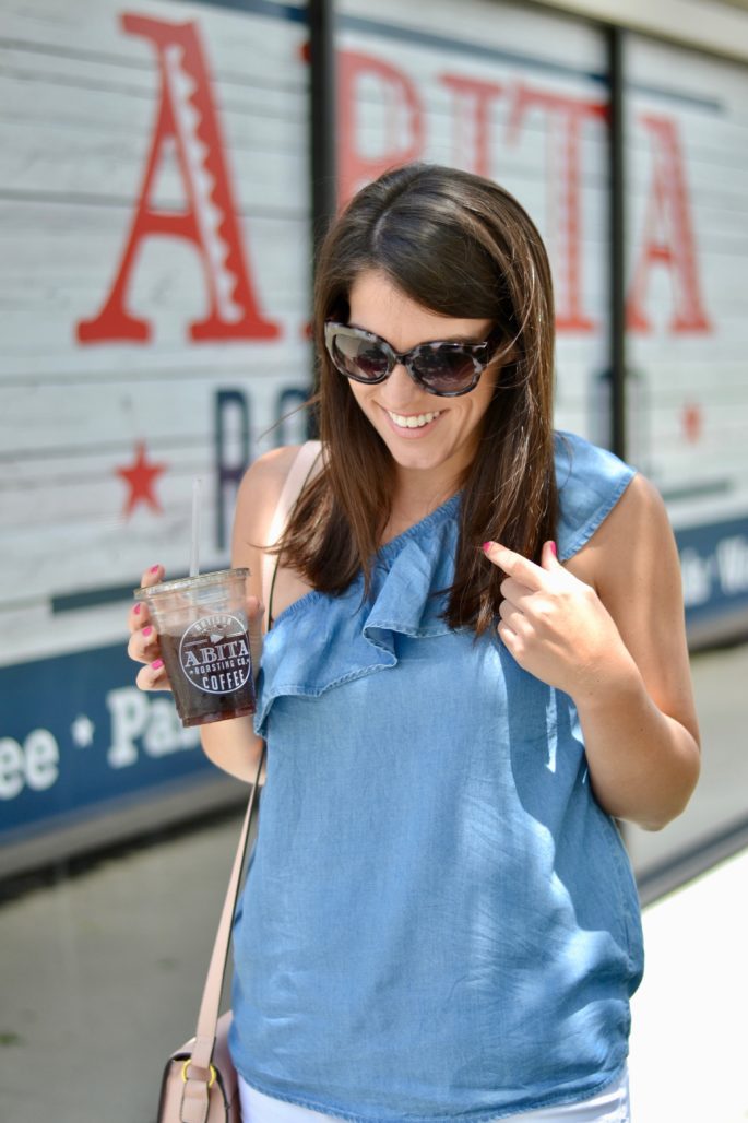 Stop for breakfast and coffee at Abita Roasting Co, located in downtown Covington, Louisiana | A Weekend Travel Guide