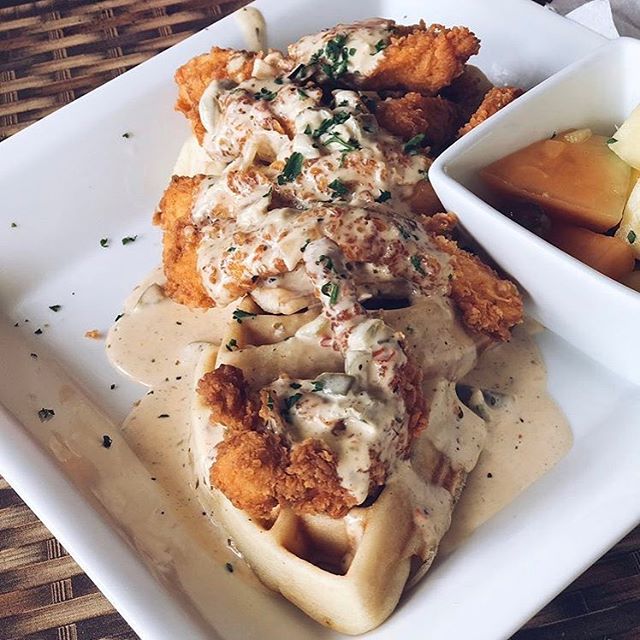 Best Place To Sunday Funday in Baton Rouge - Olive or Twist